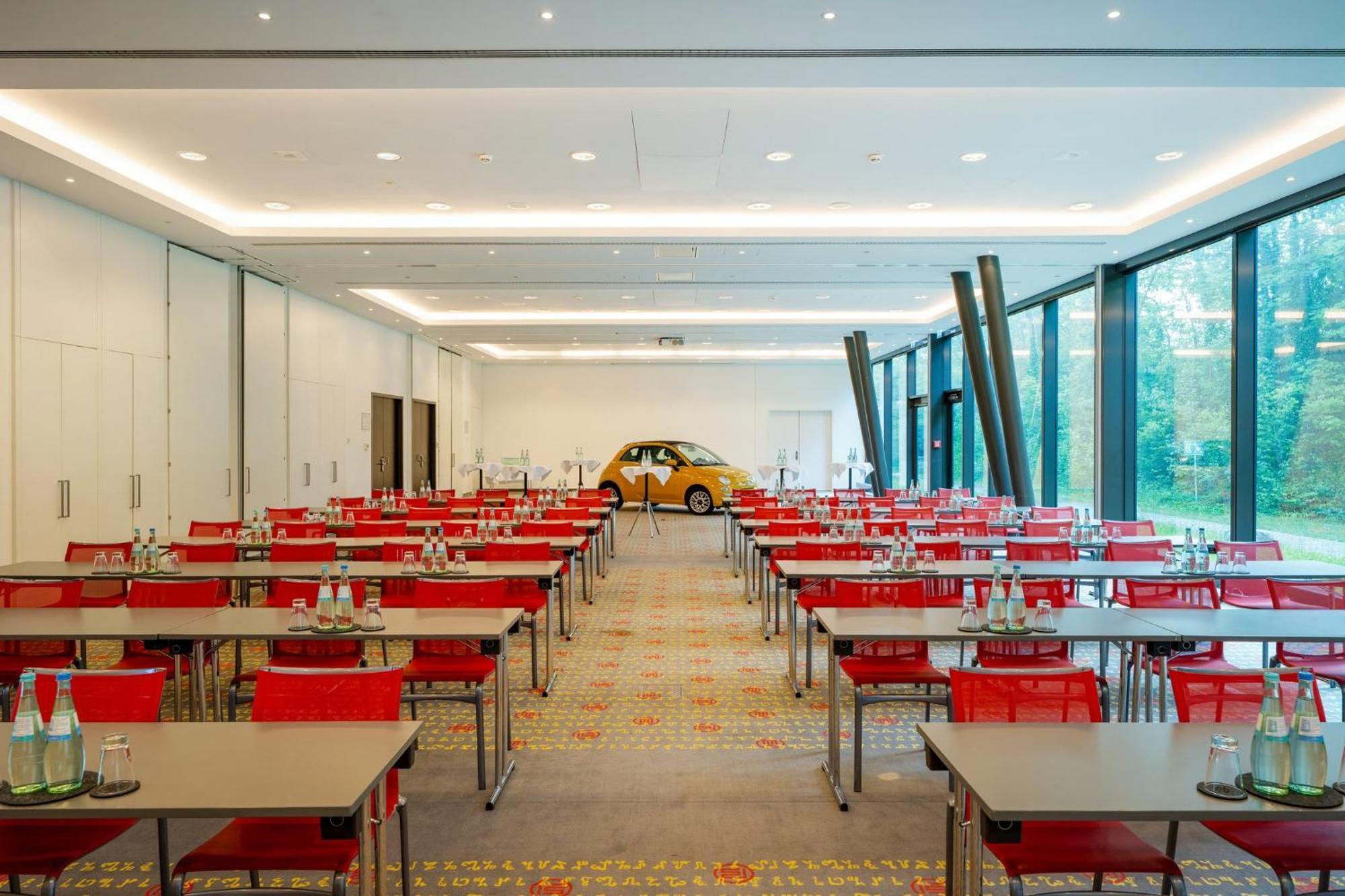Hotel - Westpark By Ihg 4*